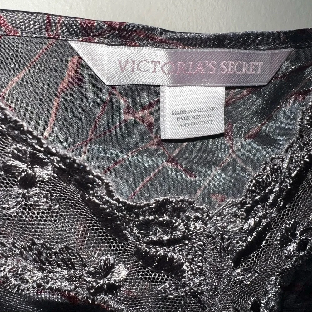 Victoria’s Secret Chemise Charcoal and Burgundy Gray Lace Satin Size Large